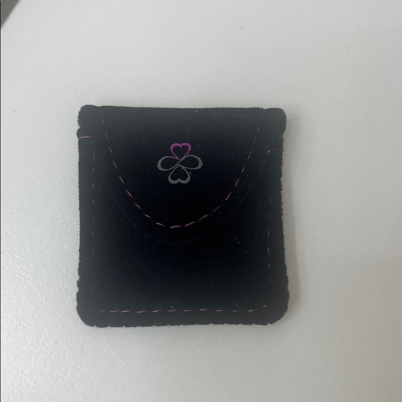 14k White Gold Hoop Earrings - 25 mm - Picture 3 of 4